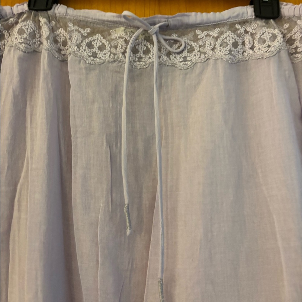 Free People chic Lavender cotton Maxi Lace-Trim Skirt. - Picture 4 of 6